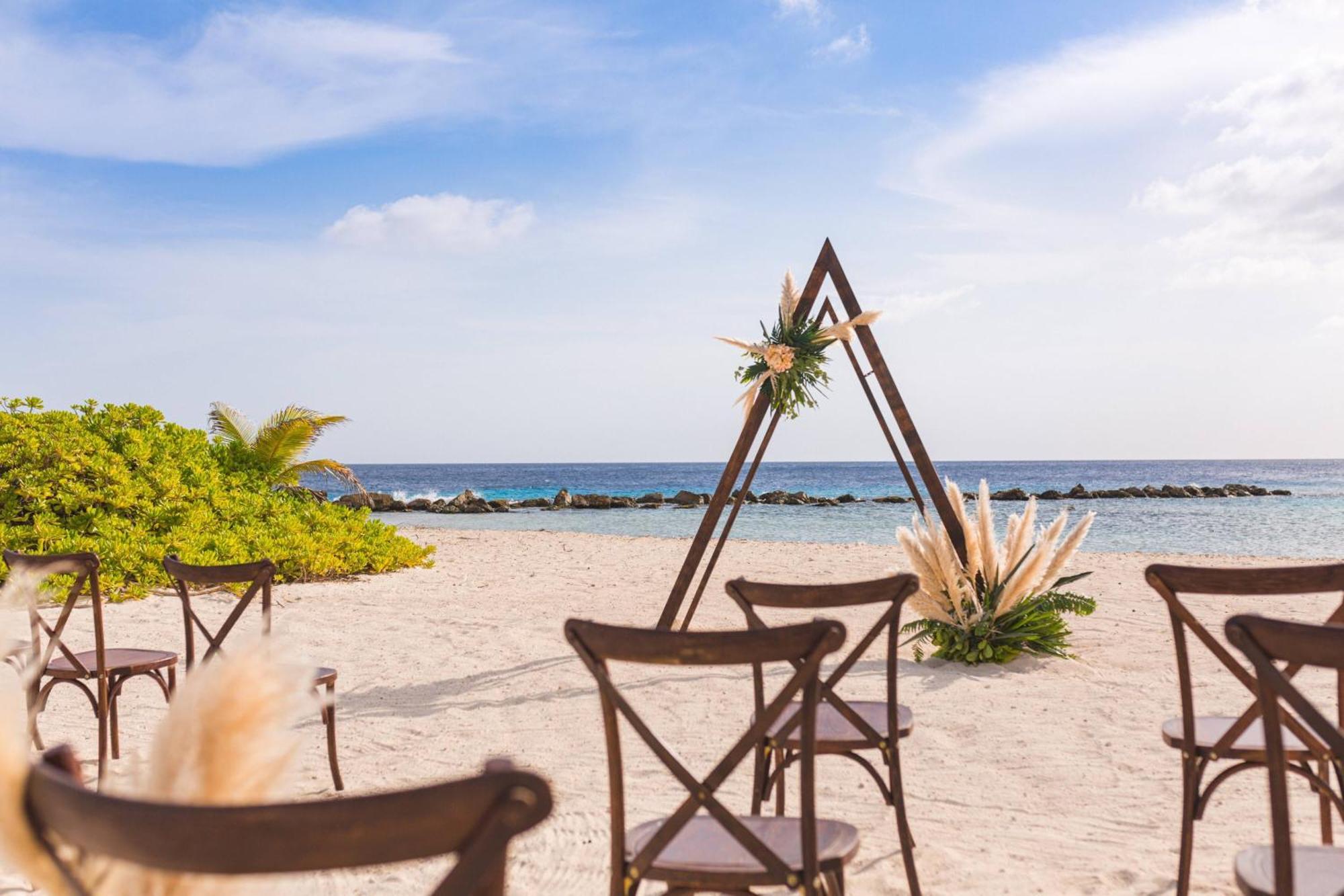 Curacao Marriott Beach Resort Willemstad Exterior photo