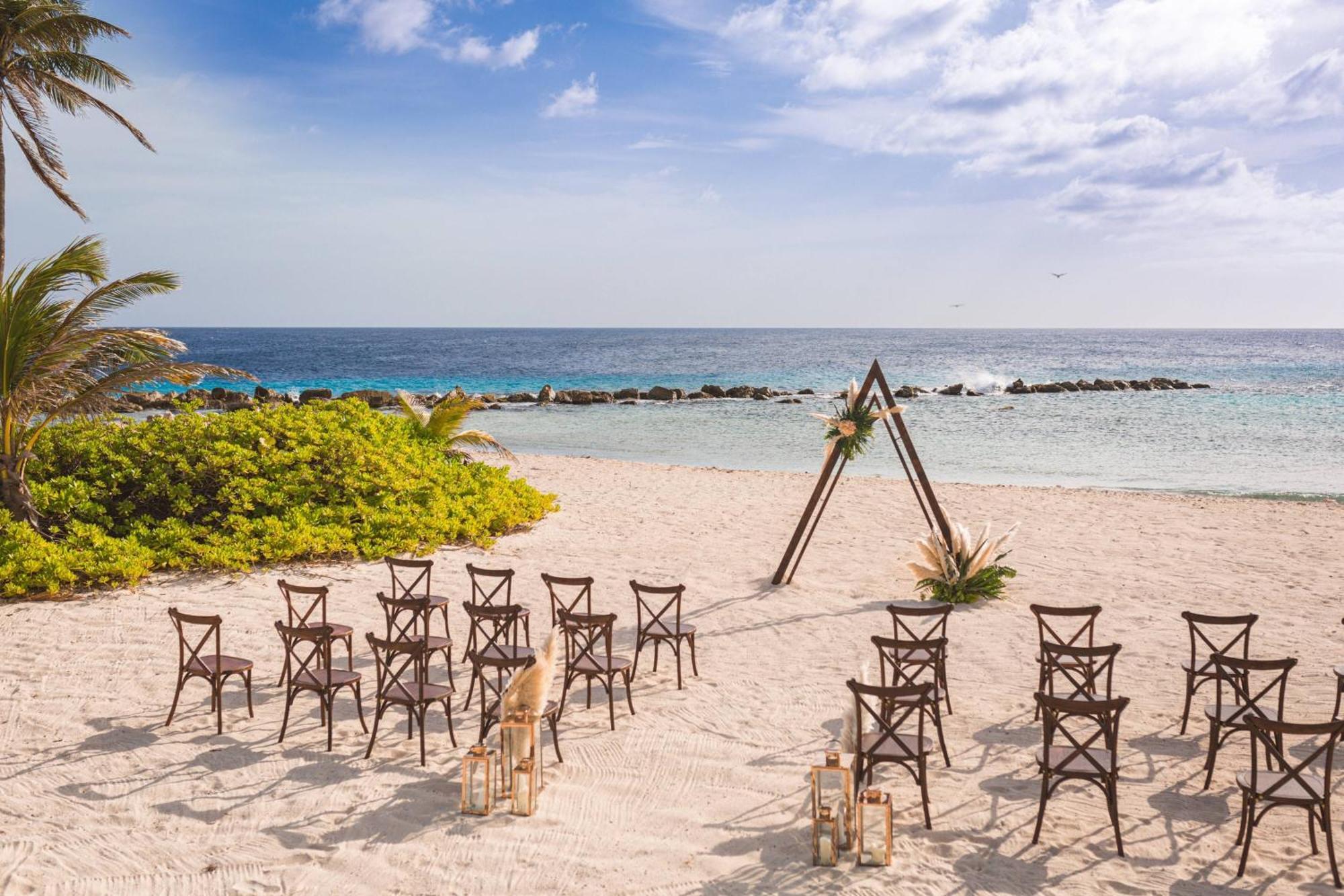 Curacao Marriott Beach Resort Willemstad Exterior photo