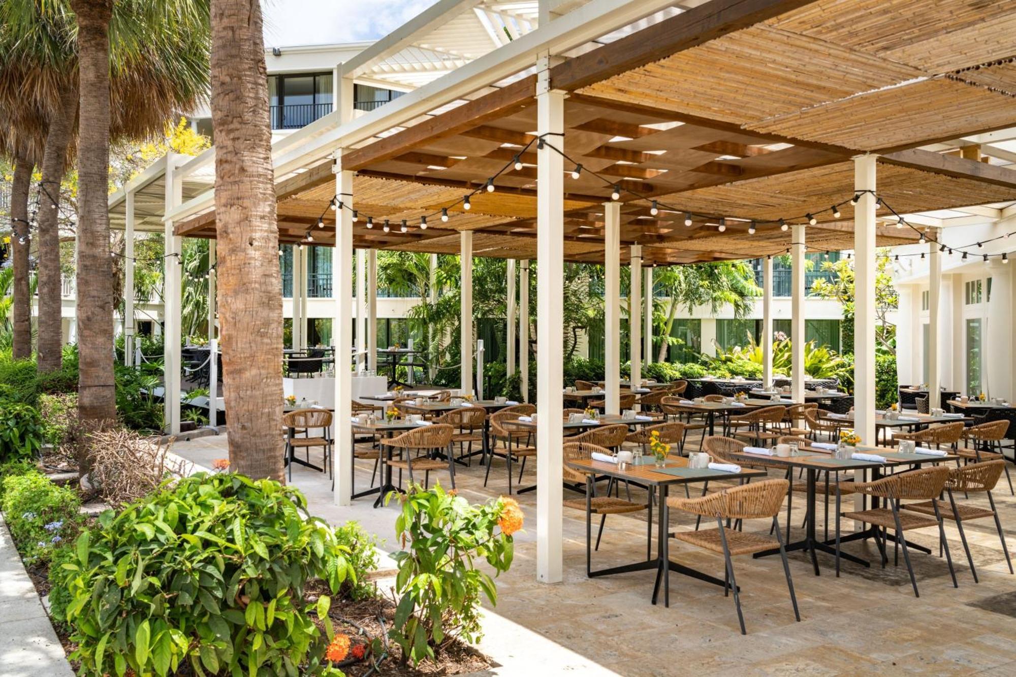 Curacao Marriott Beach Resort Willemstad Exterior photo