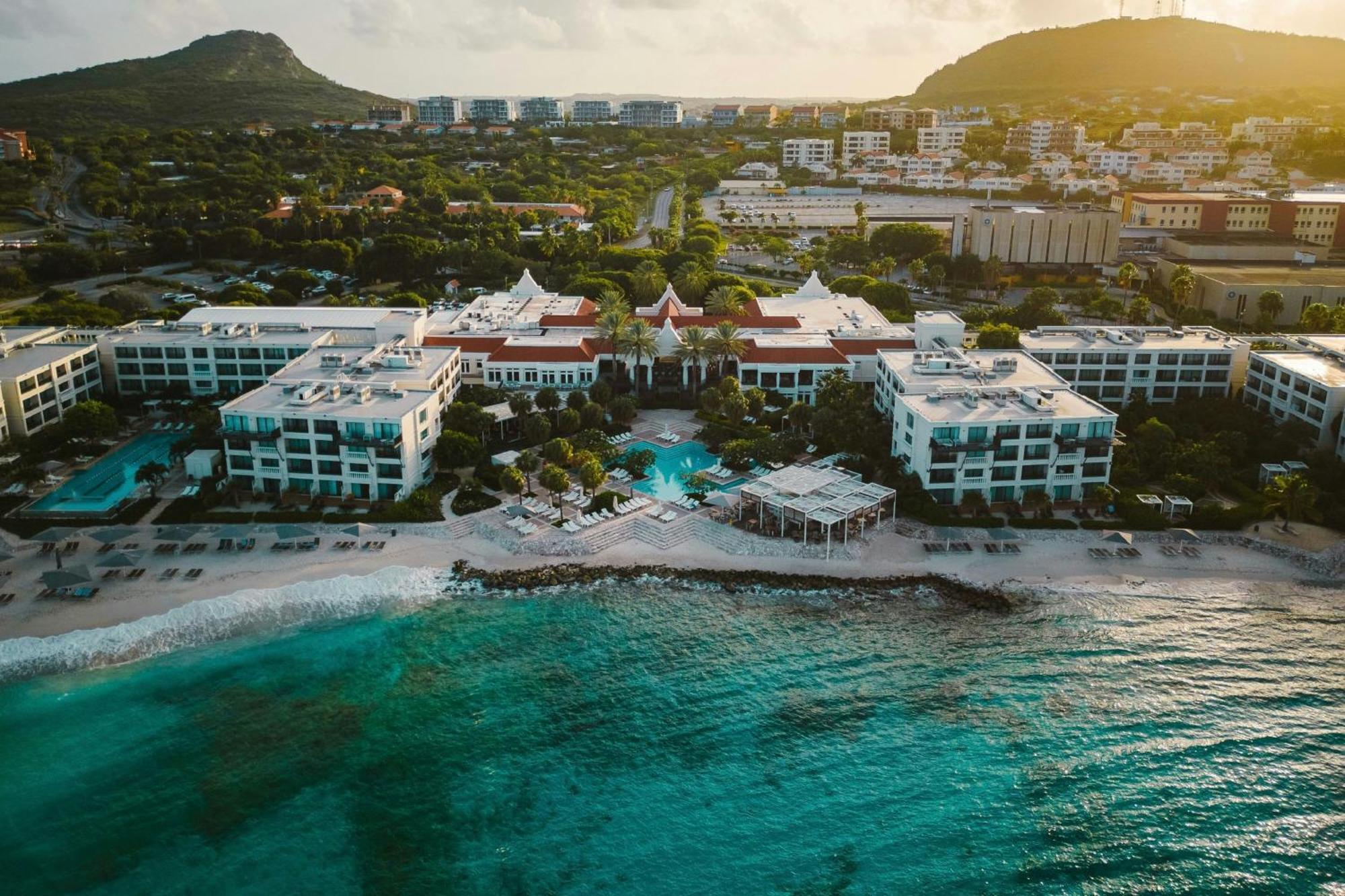 Curacao Marriott Beach Resort Willemstad Exterior photo